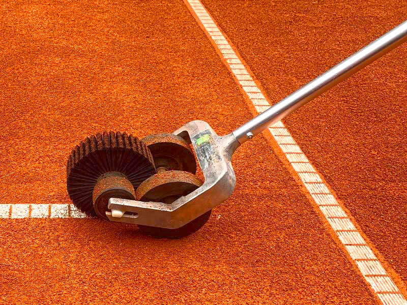Der Line Master von Har-tru reinigt Tennisplatzlinien